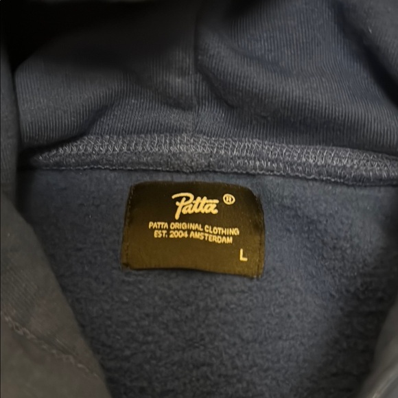 Patta Men’s Blue Sweatshirt Hoodie with Ribbed Cuffs - Picture 2 of 3